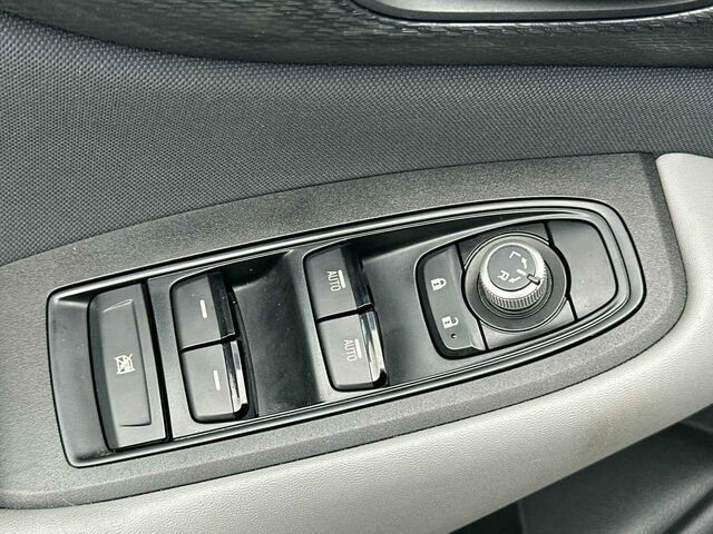 Used 2020 Subaru Outback Premium image 13