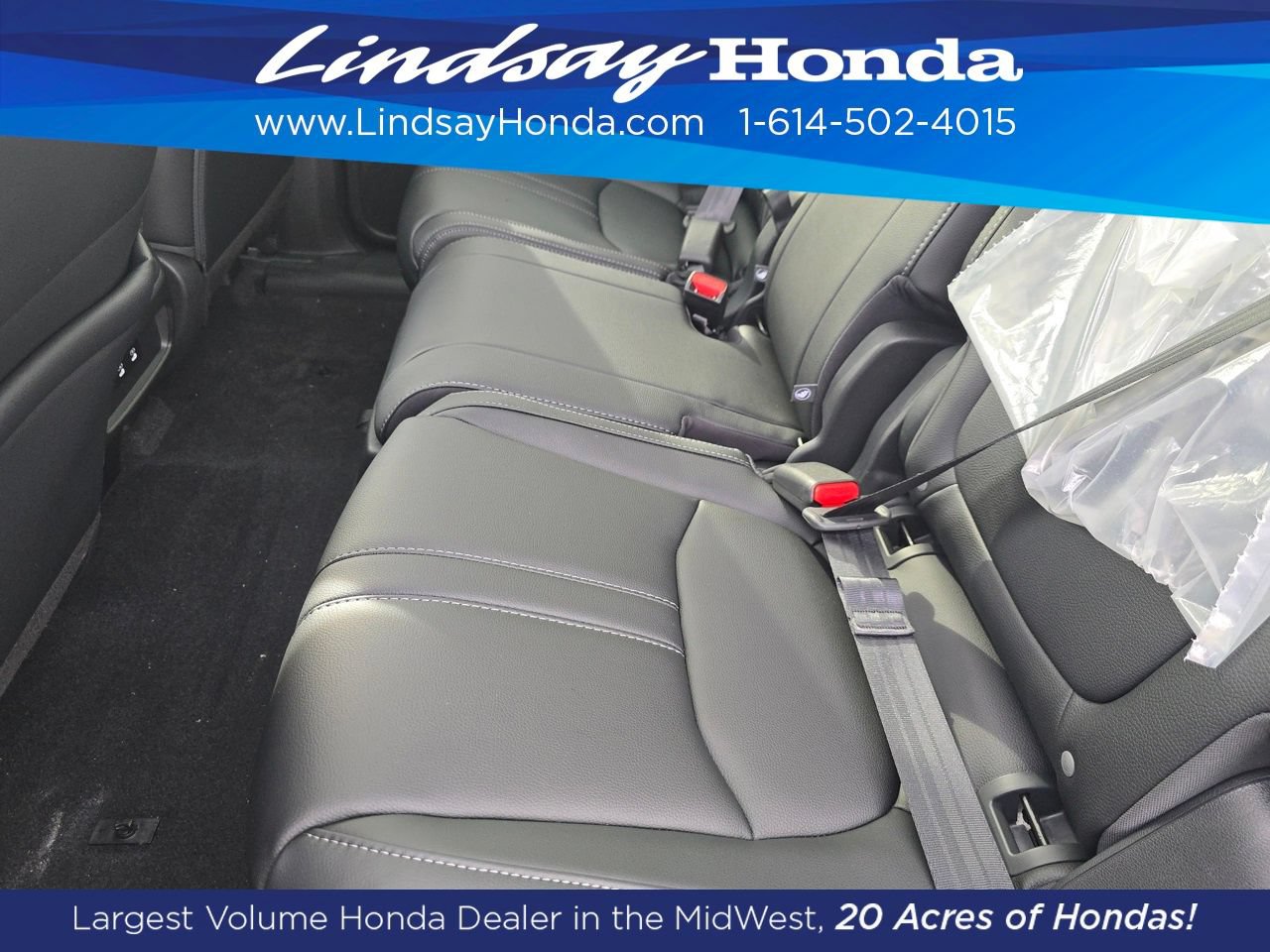 New 2026 Honda Pilot Touring image 3