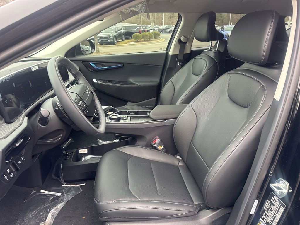 New 2025 Kia EV6 Wind image 9