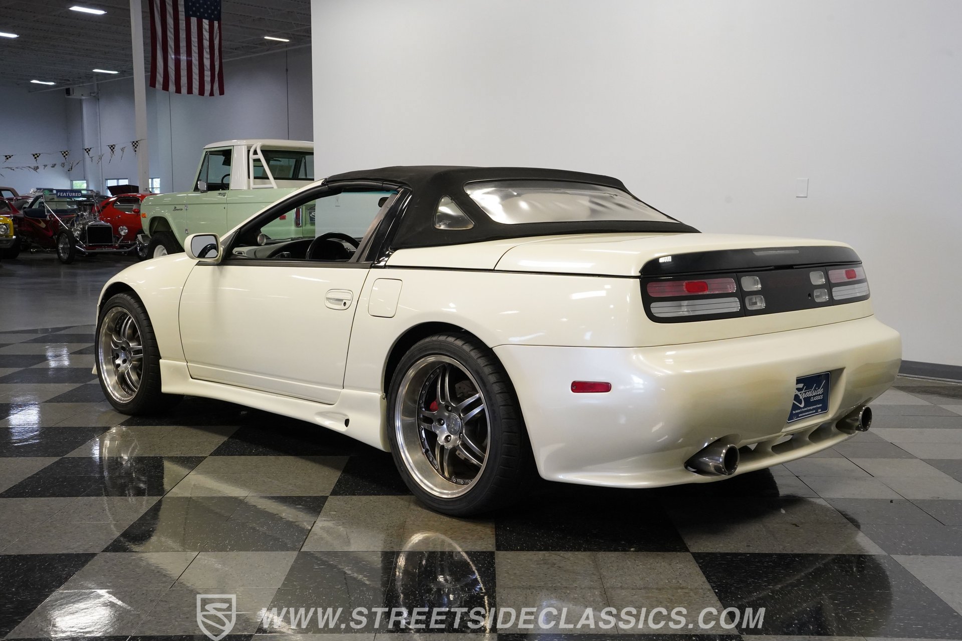 Used 1993 Nissan 300ZX Convertible RWD image 10