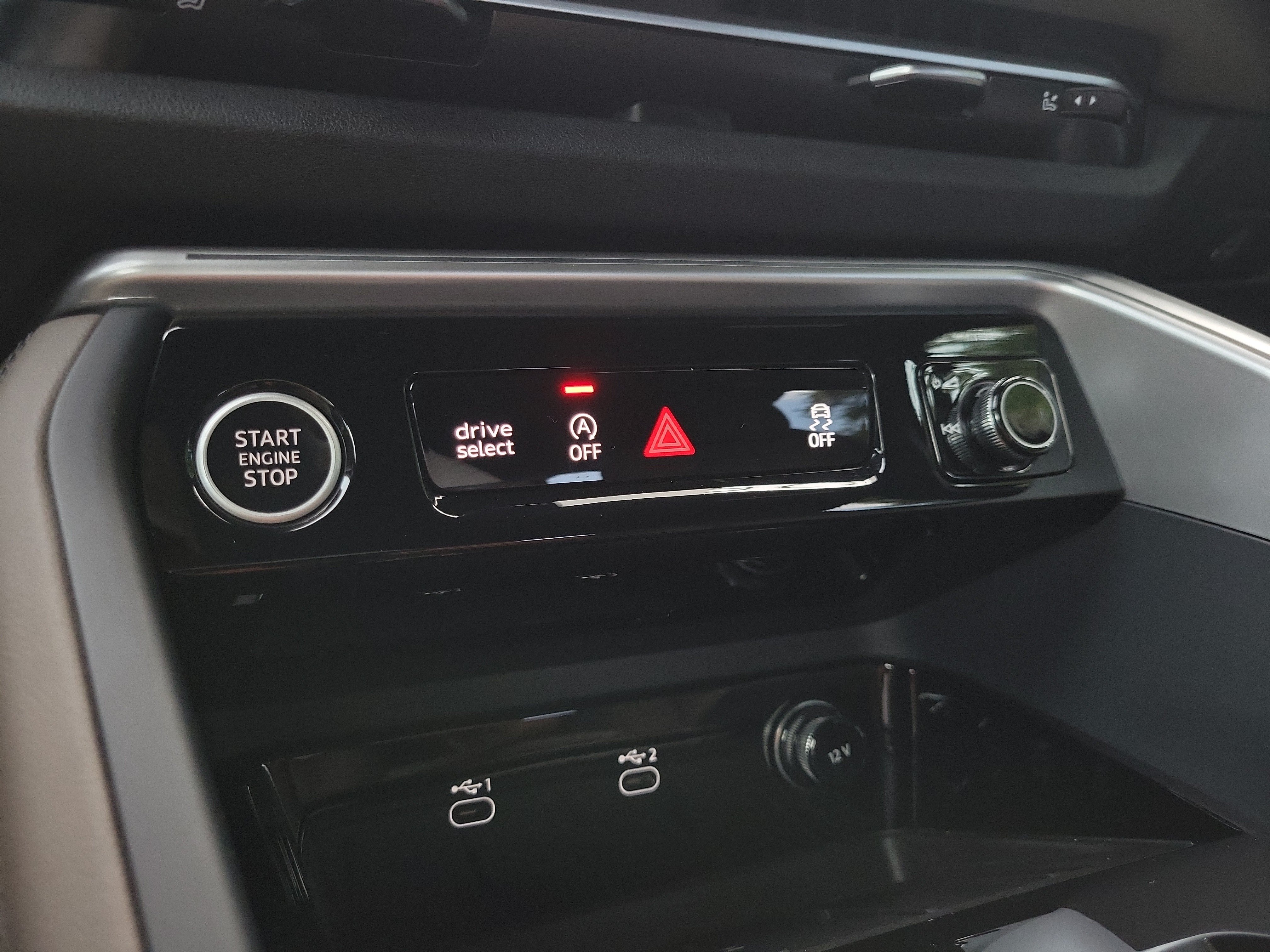 Used 2025 Audi Q5 Prestige AWD/4WD image 28
