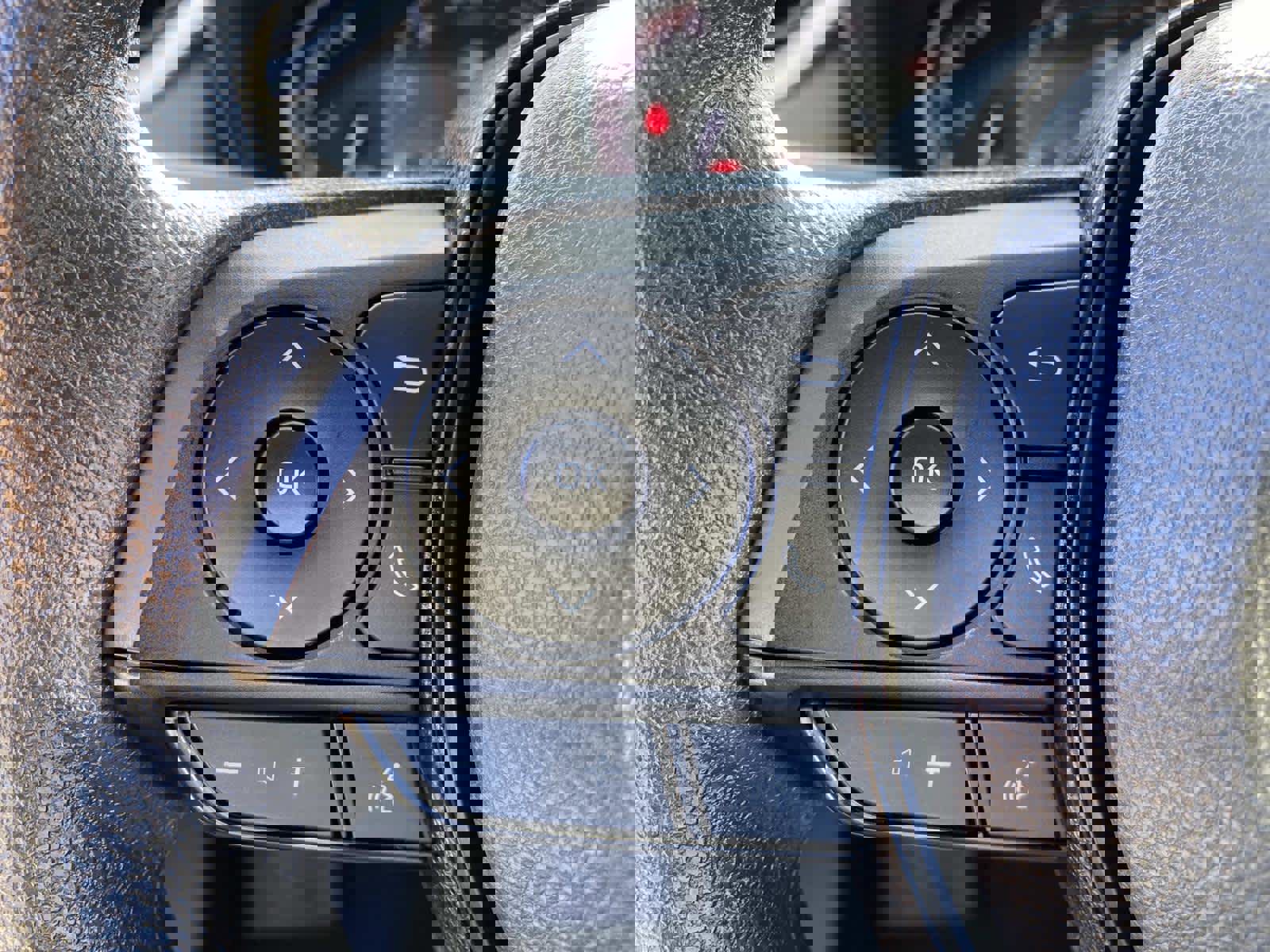 Used 2024 Toyota RAV4 LE image 16