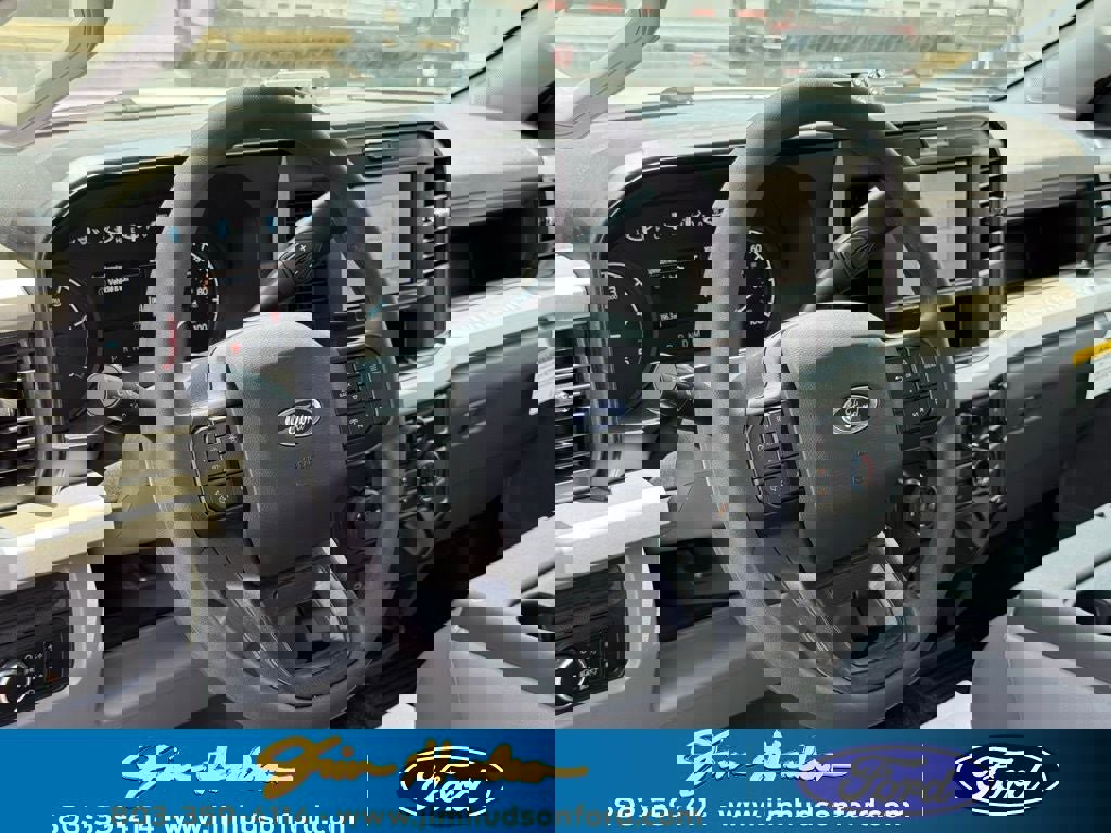 New 2025 Ford F550 2WD Regular Cab Super Duty image 22