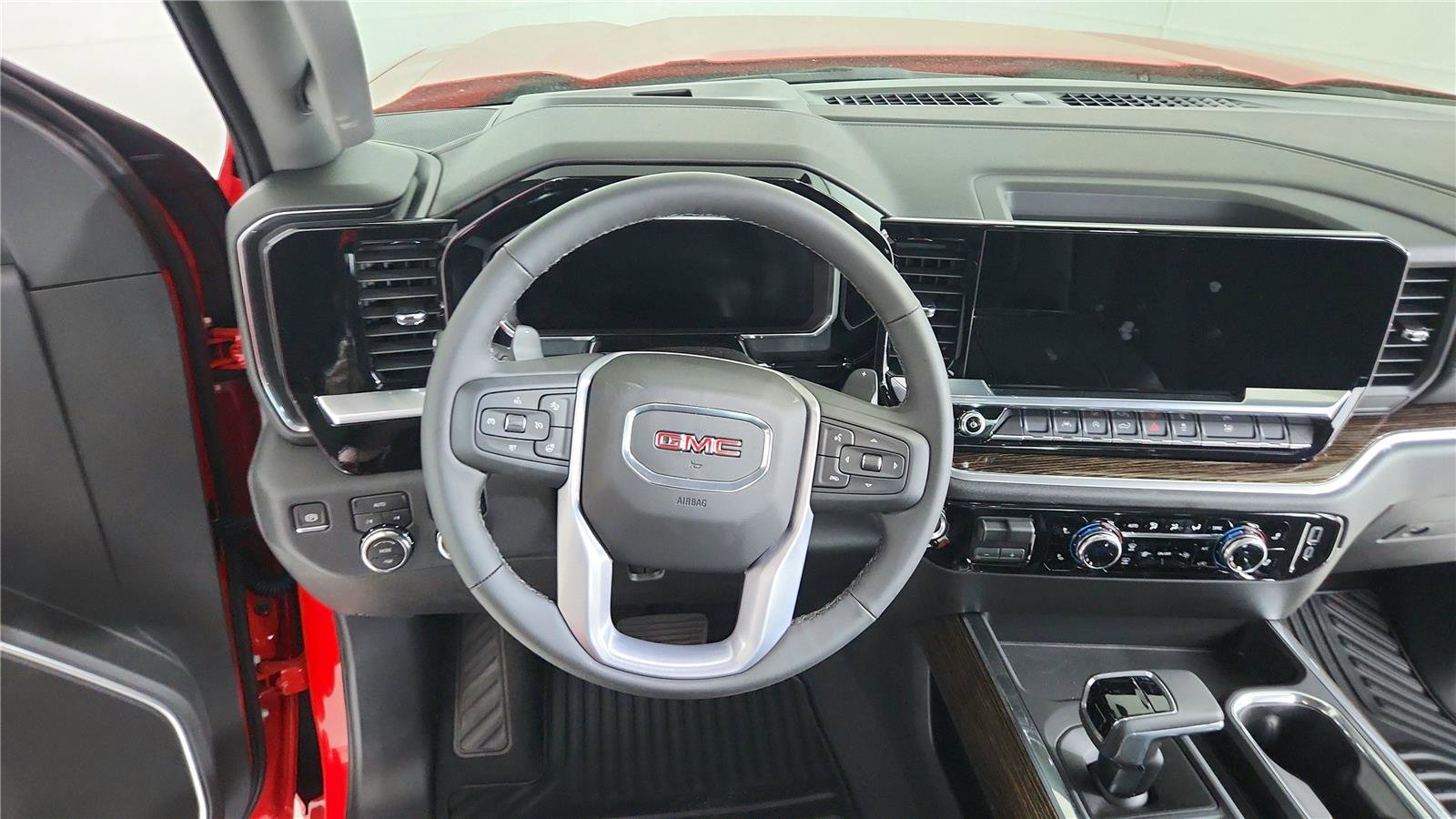 New 2026 GMC Sierra 1500 Elevation AWD/4WD image 13