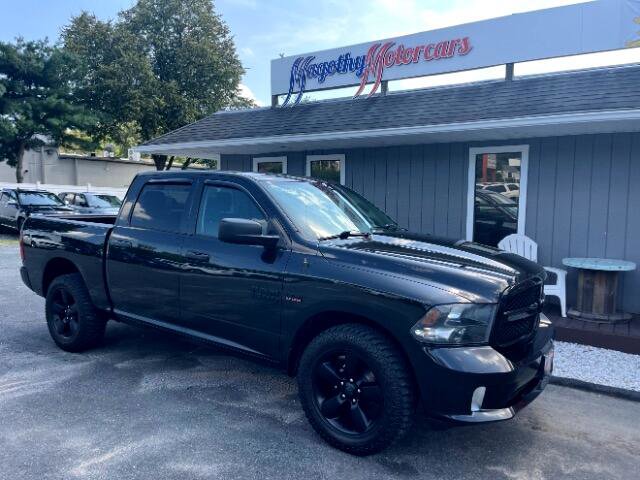 Used 2017 RAM 1500 Express w/ Black Ram 1500 Express Group
