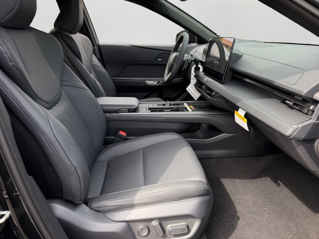 New 2026 Lexus ES 350h AWD w/ Cold Area Package image 5