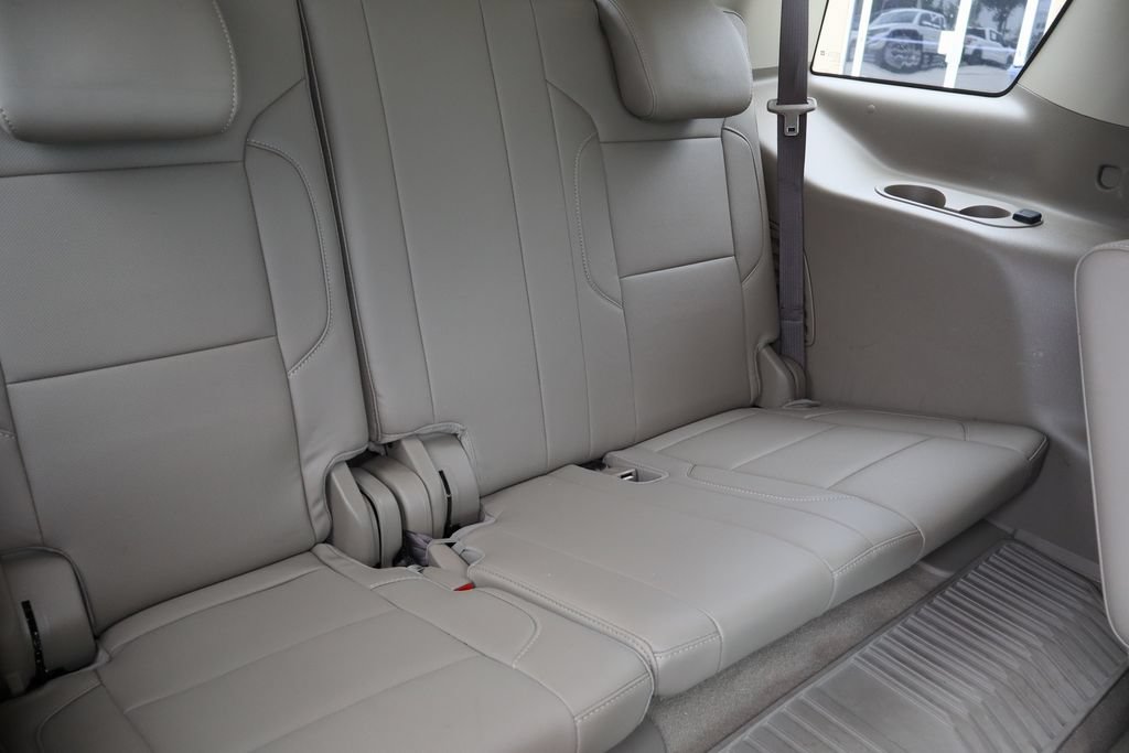 Used 2020 Chevrolet Tahoe Premier RWD image 28