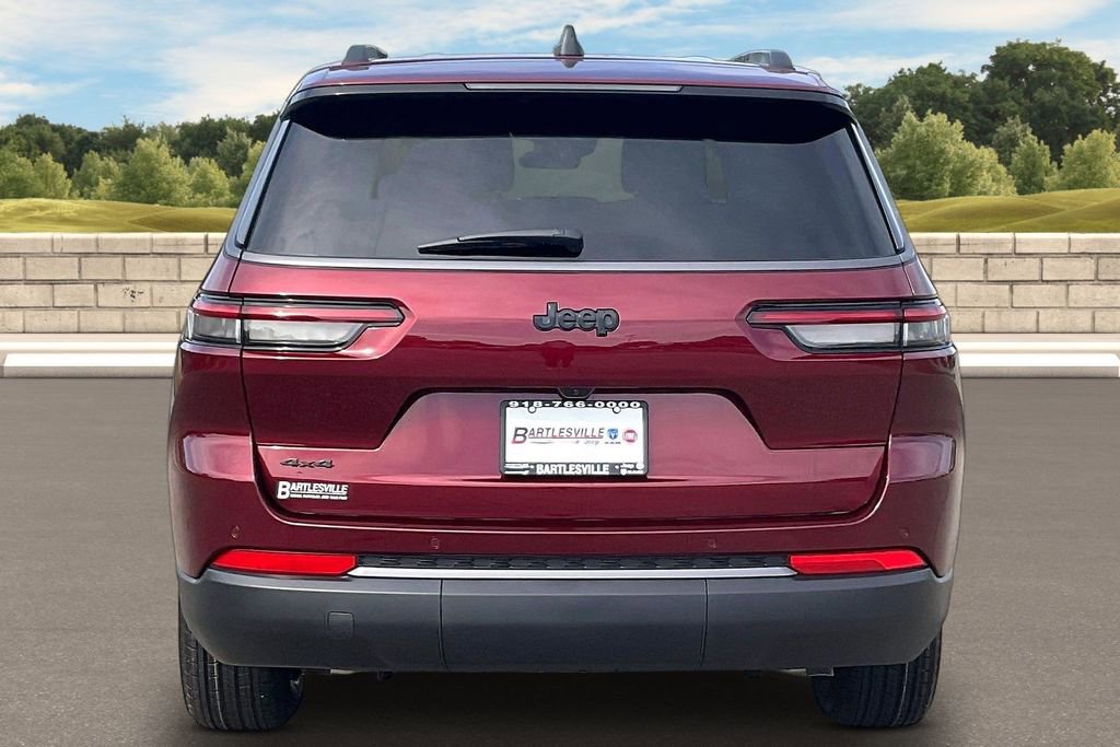 New 2026 Jeep Grand Cherokee L 4WD image 4