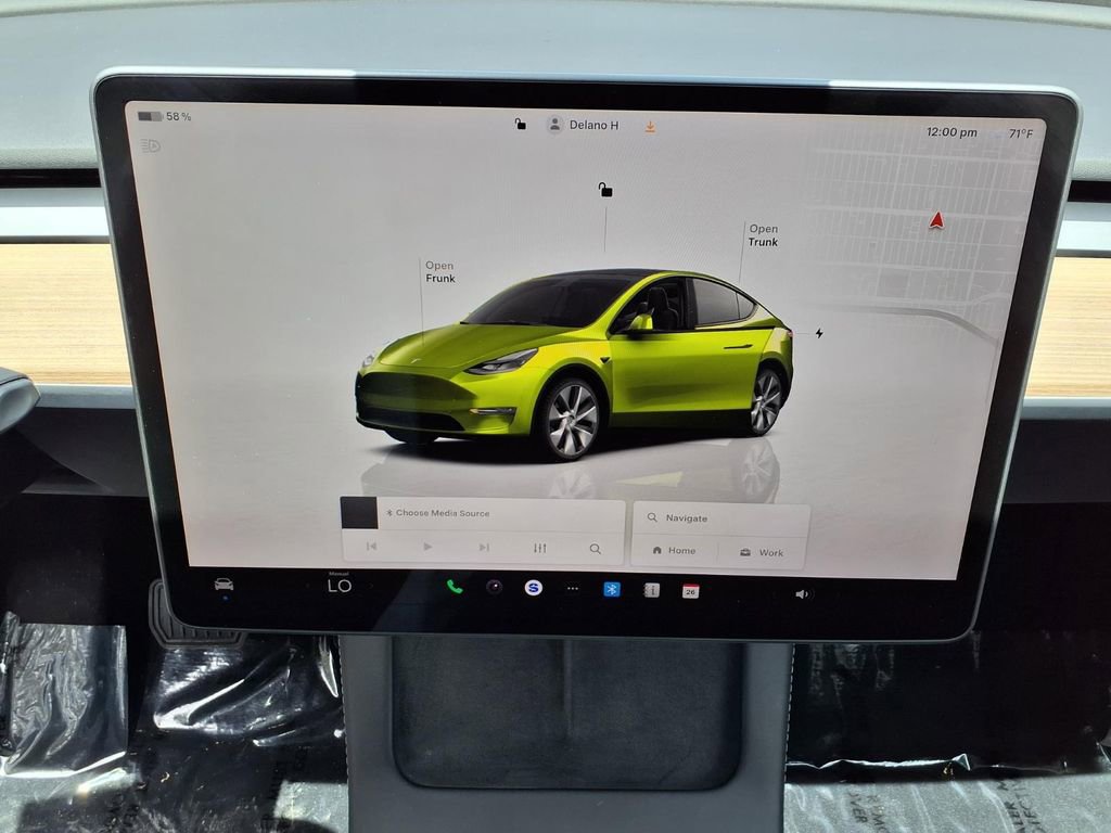 Used 2024 Tesla Model Y Long Range AWD/4WD image 20