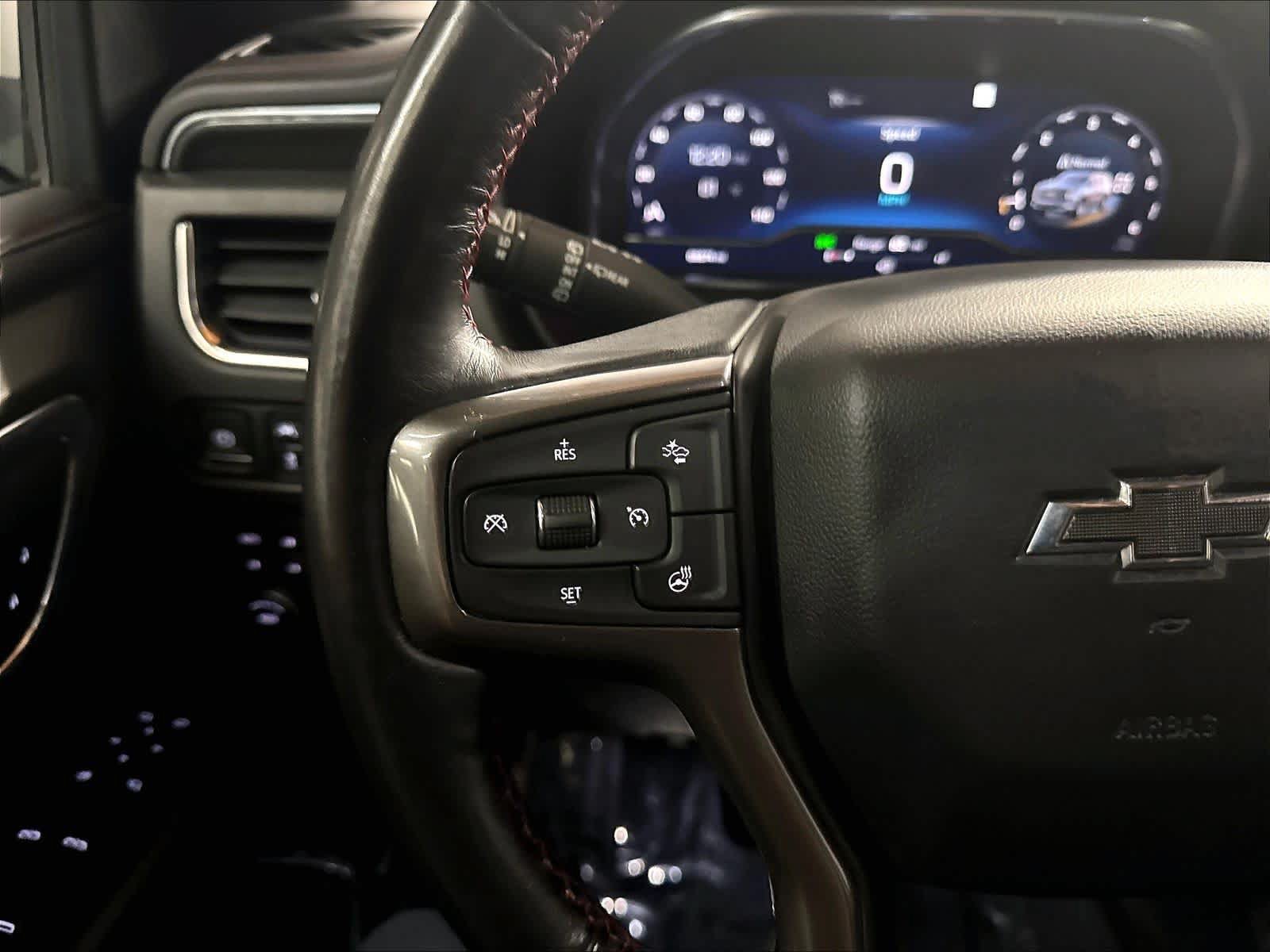 Used 2022 Chevrolet Suburban RST w/ Sport Performance Package AWD/4WD image 21