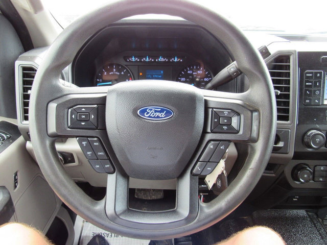 Used 2022 Ford F550 2WD Crew Cab Super Duty w/ Power Equipment Group image 34
