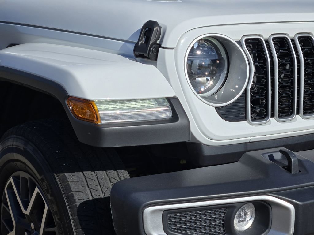 Used 2024 Jeep Wrangler Unlimited Sahara w/ Safety Group AWD/4WD image 8