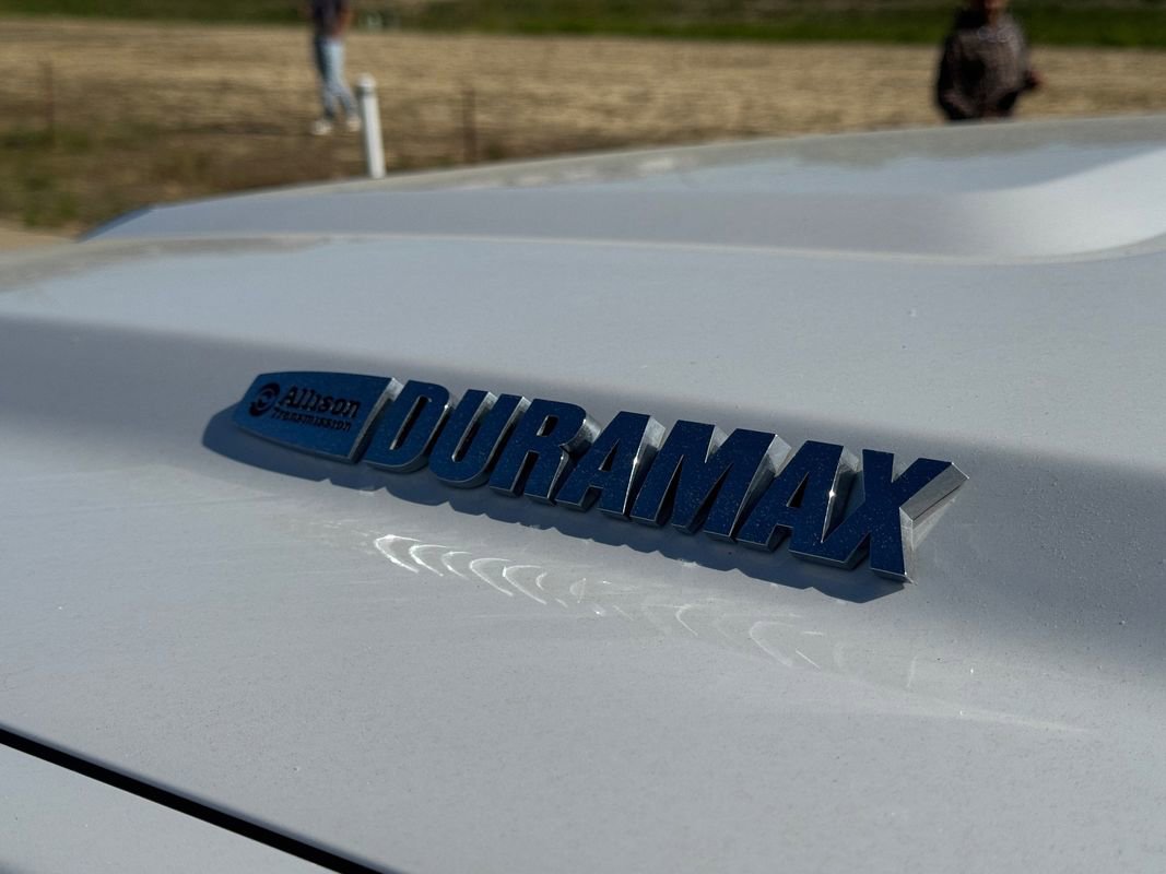 Used 2019 GMC Sierra 2500 Denali w/ Duramax Plus Package AWD/4WD image 7