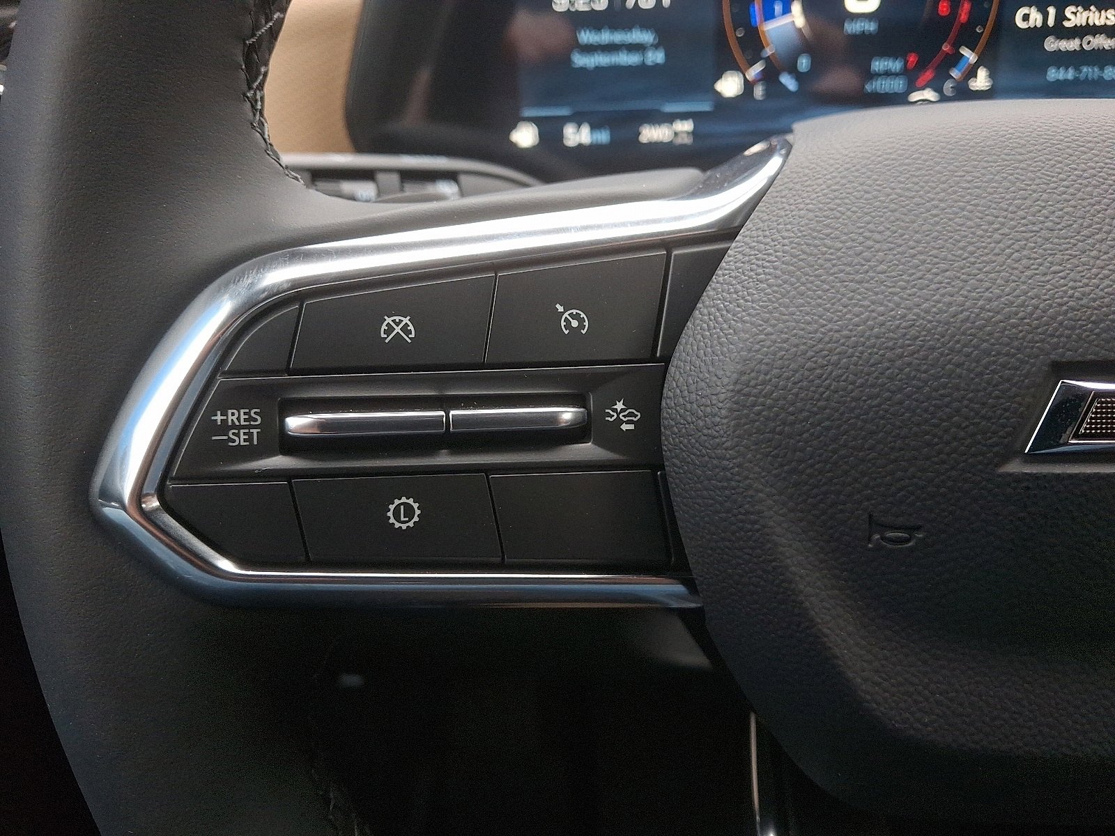 New 2026 Chevrolet Equinox ACTIV w/ Convenience Package III image 20