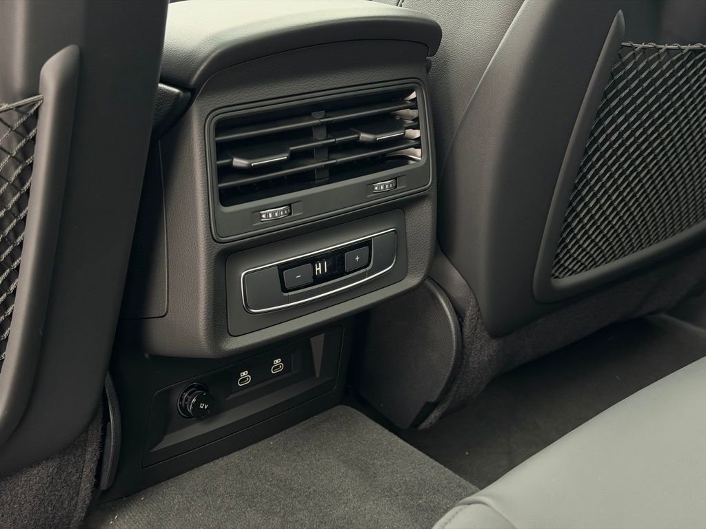 New 2026 Audi Q7 2.0T Premium AWD/4WD image 29