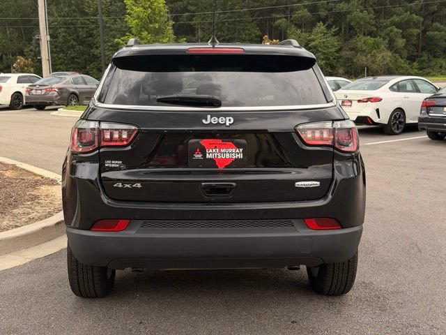 Used 2024 Jeep Compass Latitude AWD/4WD image 10