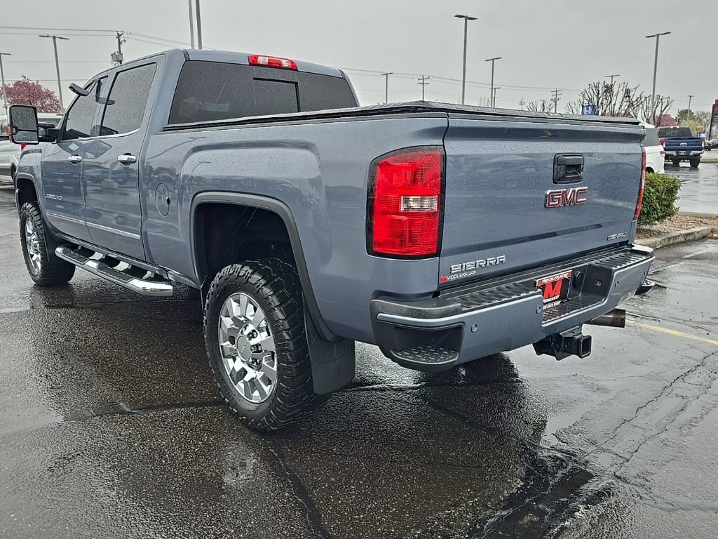 Used 2016 GMC Sierra 2500 Denali w/ Driver Alert Package image 5