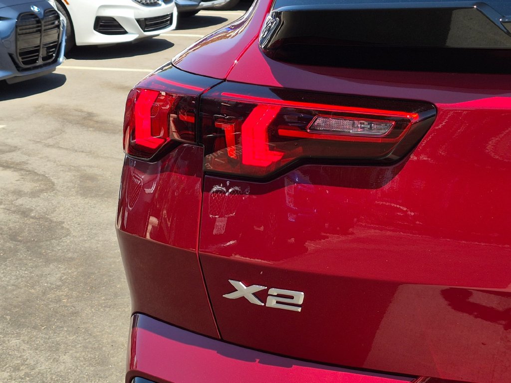 New 2026 BMW X2 xDrive28i w/ Technology Package AWD/4WD image 25