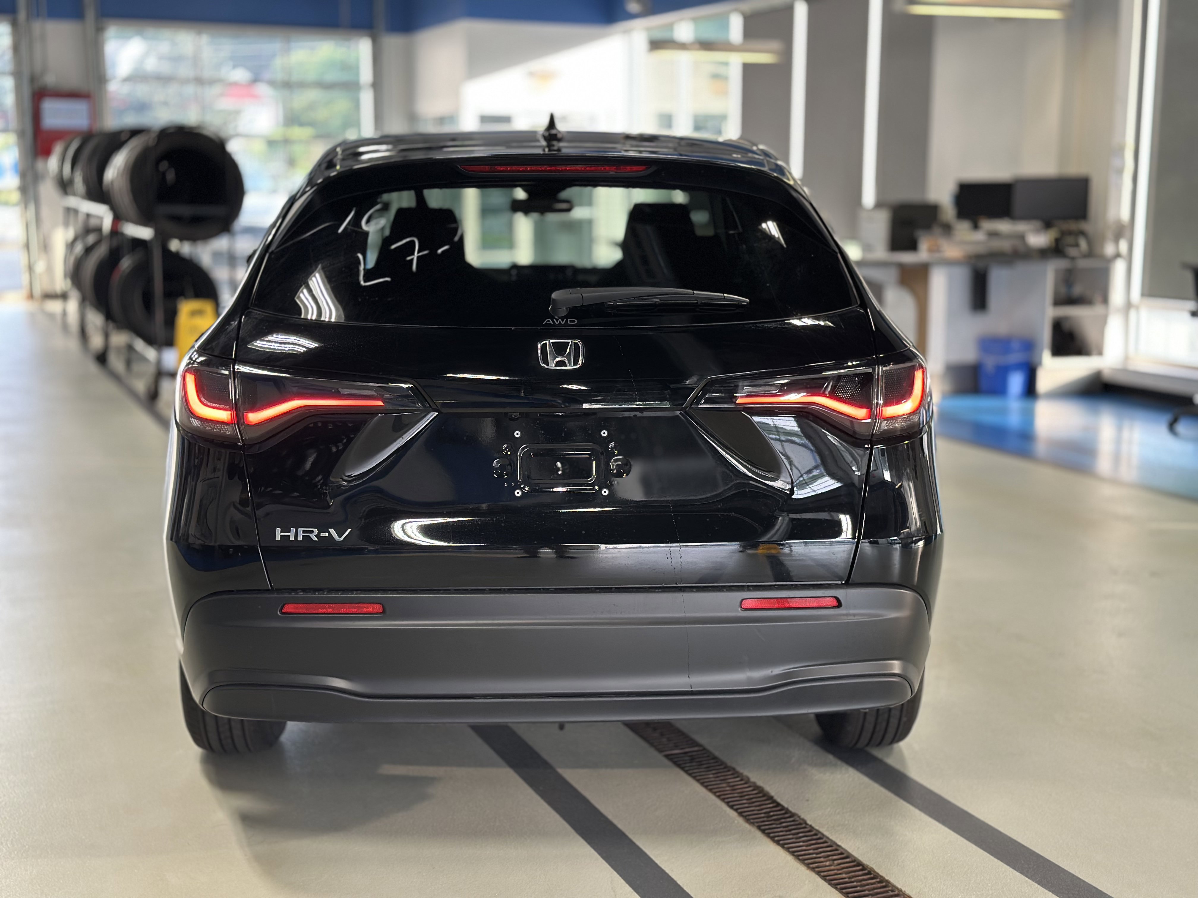 New 2027 Honda HR-V LX image 5