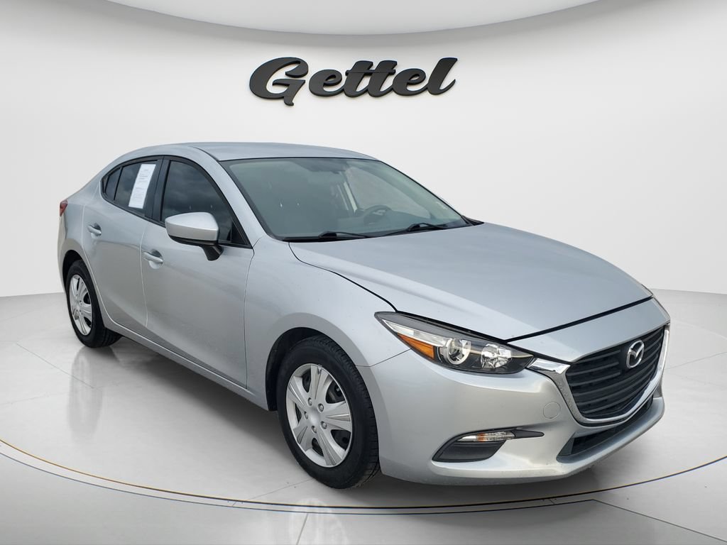 Used 2017 MAZDA MAZDA3 Sport FWD image 3