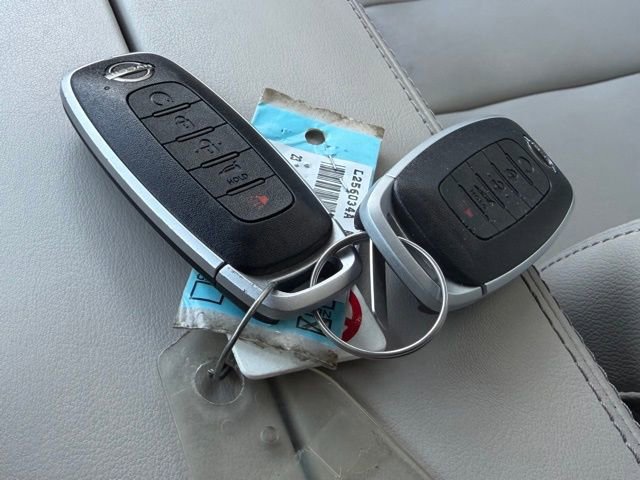 Certified 2023 Nissan Rogue SL w/ SL Premium Package image 34