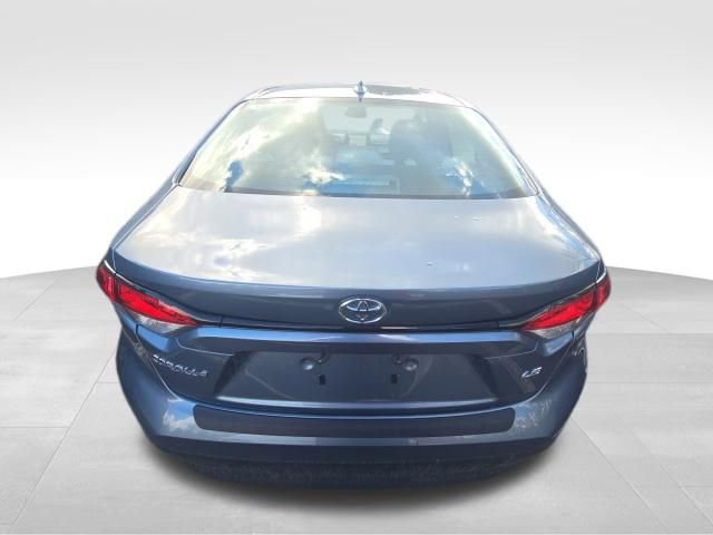 Used 2023 Toyota Corolla LE w/ LE Convenience Package image 4