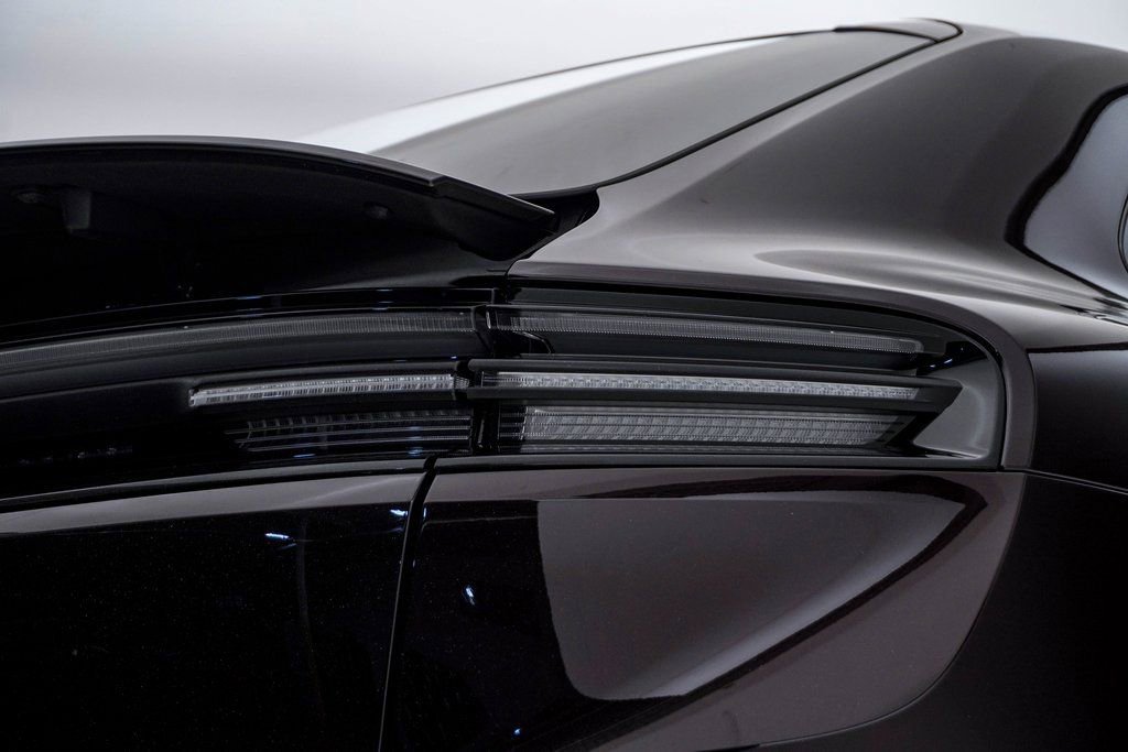 New 2025 Porsche Macan 4 Electric image 13