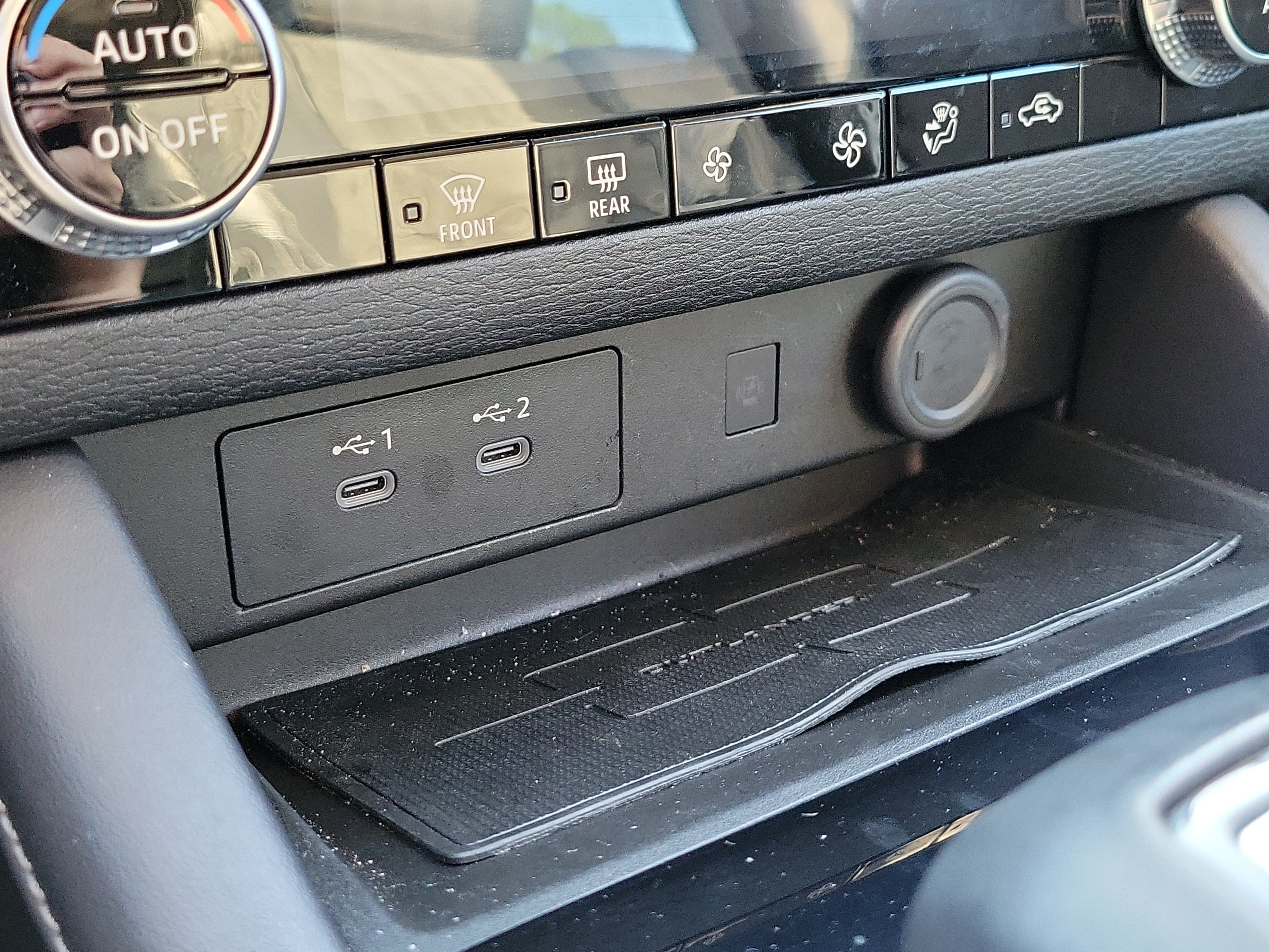 Used 2025 Mitsubishi Outlander SE FWD image 36