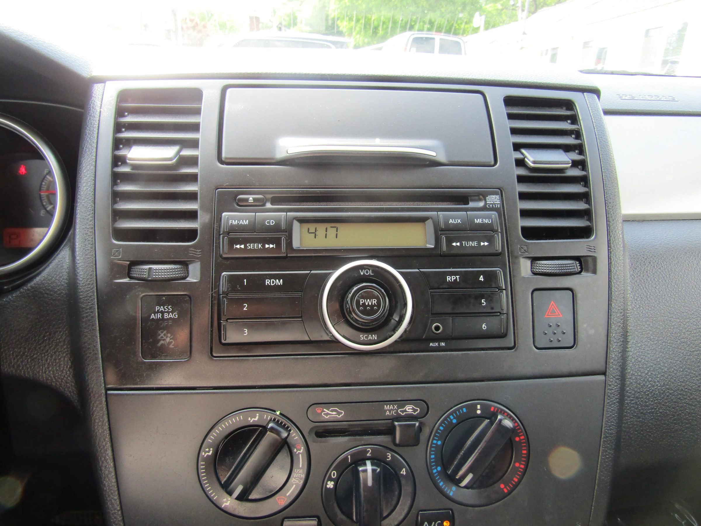 Used 2012 Nissan Versa 1.8 S w/ Plus Pkg FWD image 22