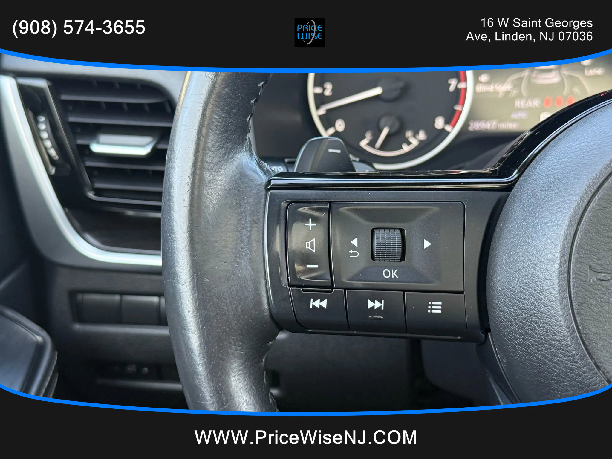 Used 2021 Nissan Rogue SL w/ Premium Package image 12