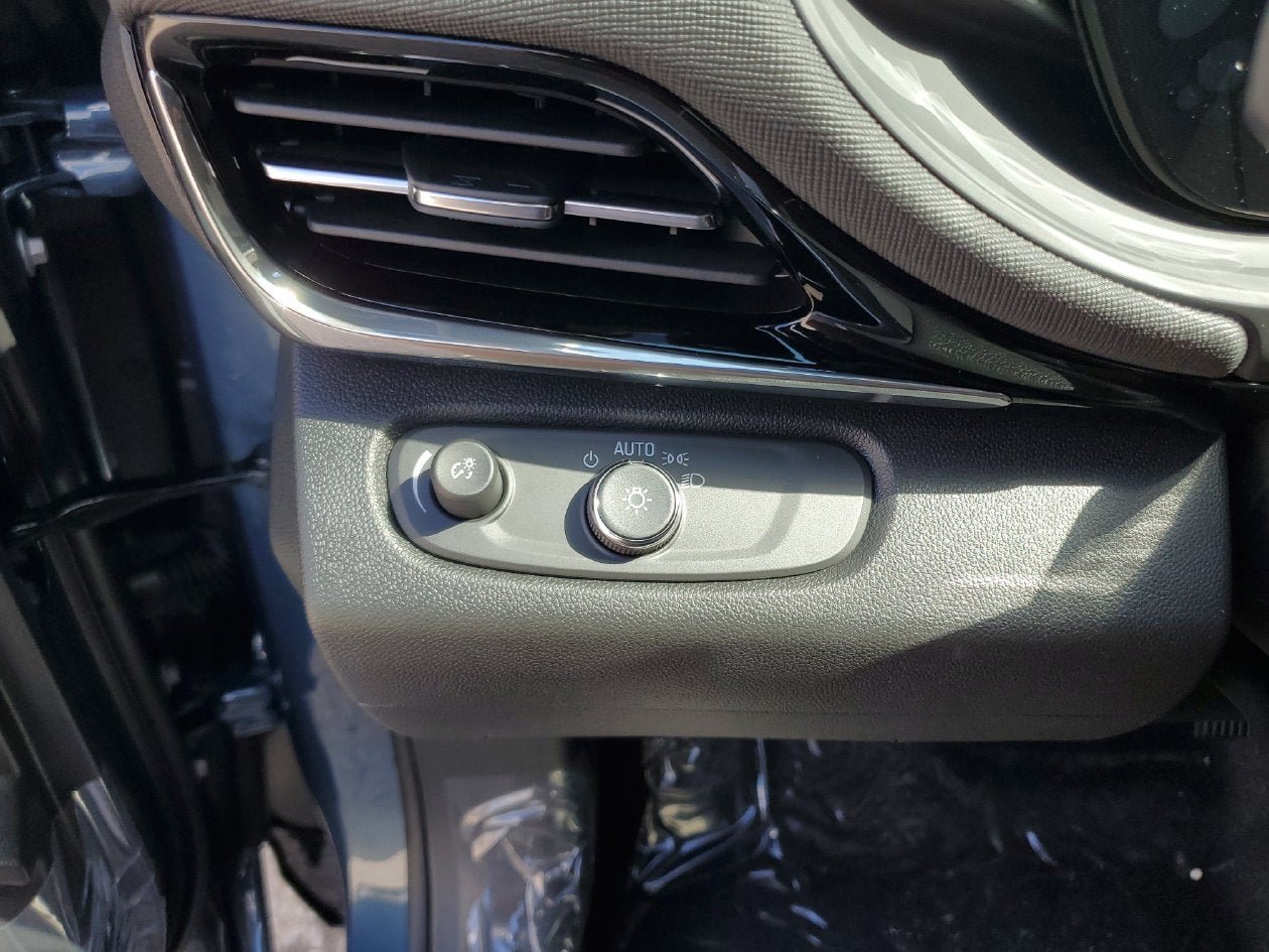 New 2026 Buick Envista Sport Touring w/ Convenience I Package FWD image 29