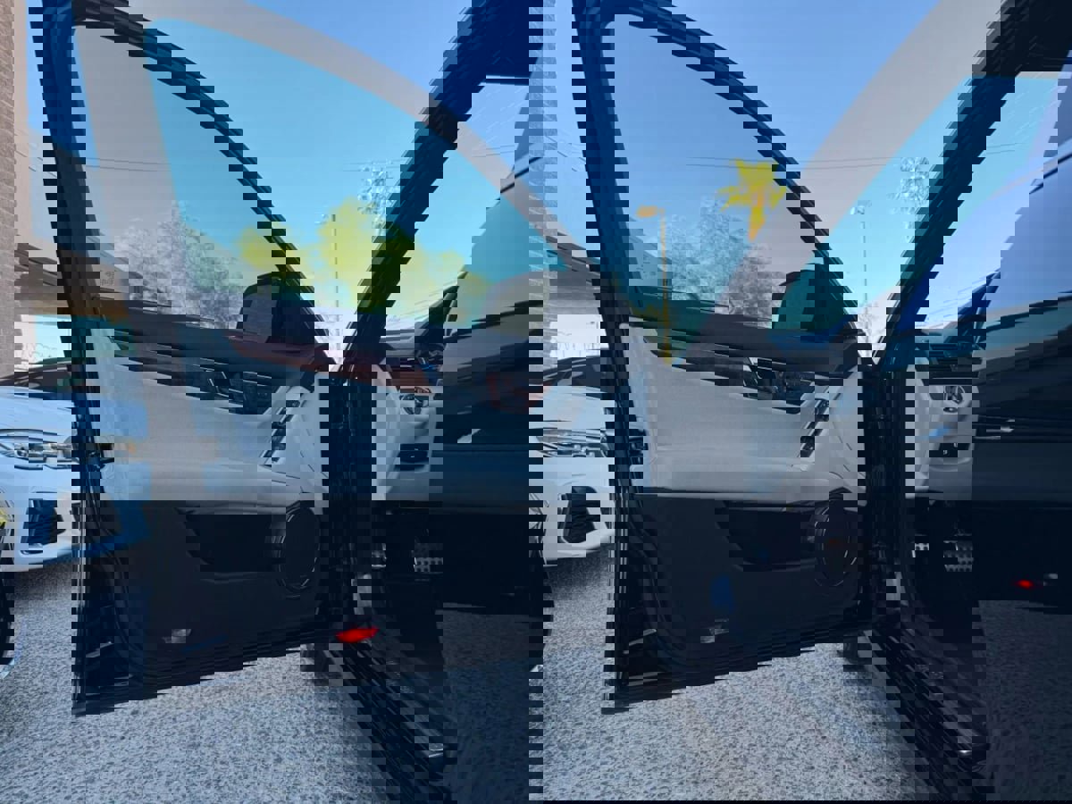 Used 2009 Mercedes-Benz C 350 Sport image 35