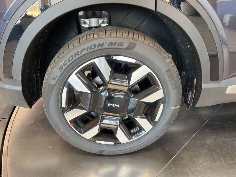 New 2027 Kia Telluride S image 10