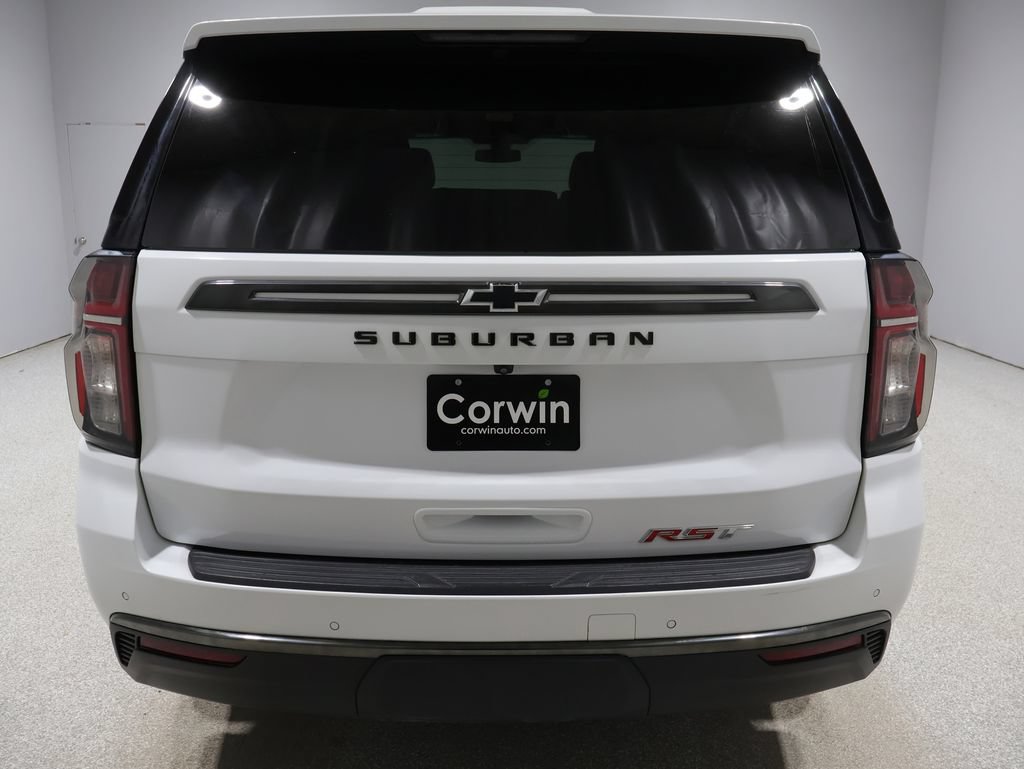 Used 2021 Chevrolet Suburban RST AWD/4WD image 3