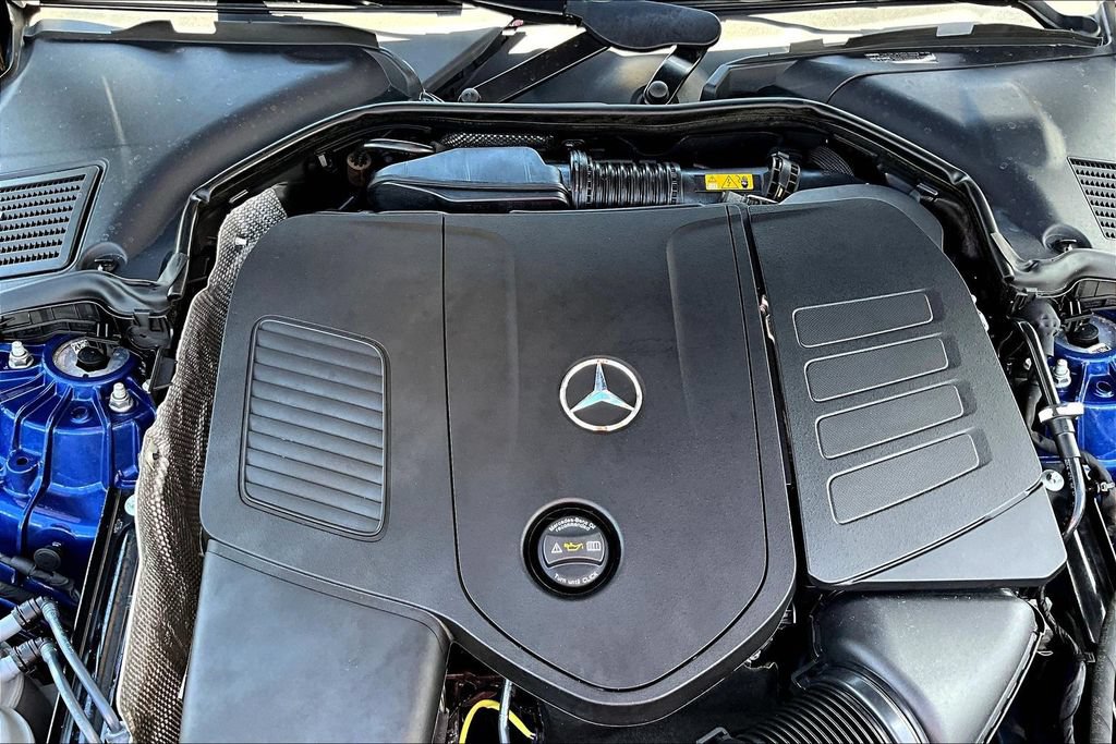 Used 2024 Mercedes-Benz CLE 300 4MATIC Coupe image 31
