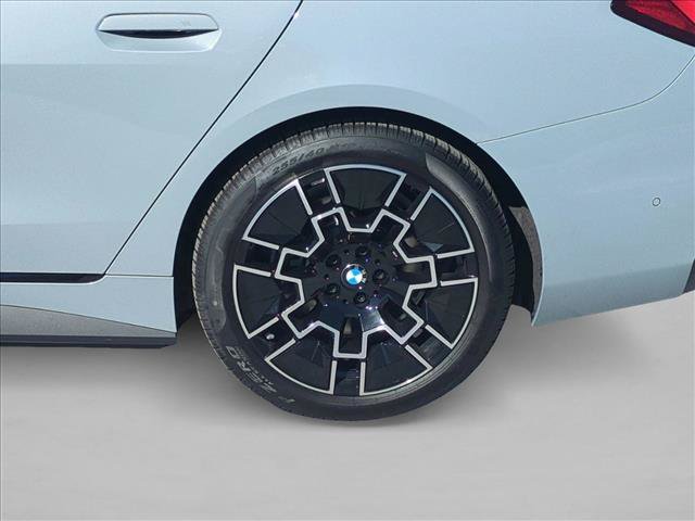 New 2026 BMW i4 eDrive40 w/ M Sport Package RWD image 10
