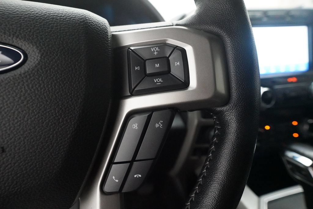 Used 2020 Ford F150 Lariat w/ Equipment Group 502A Luxury AWD/4WD image 17