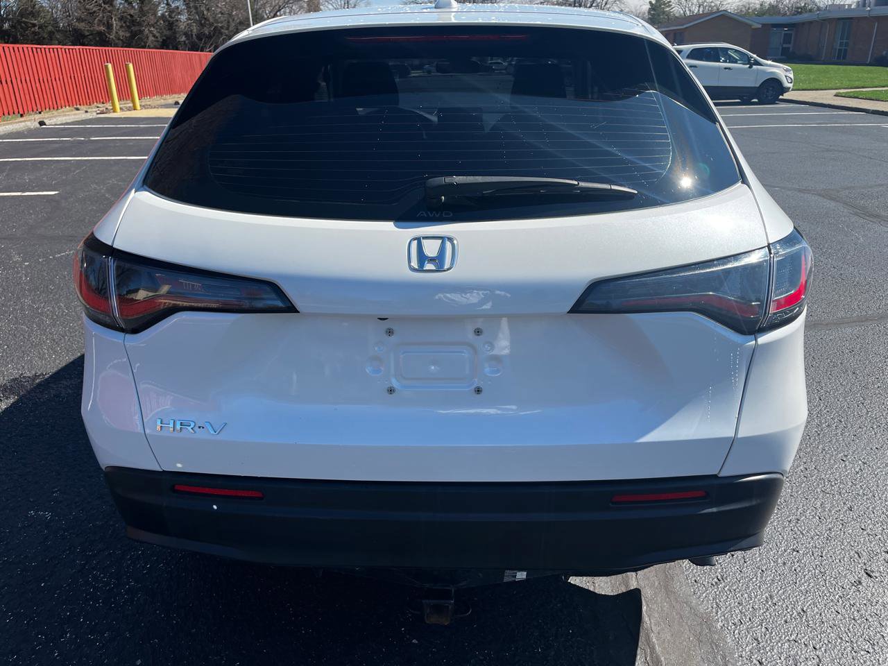 Used 2023 Honda HR-V LX image 6