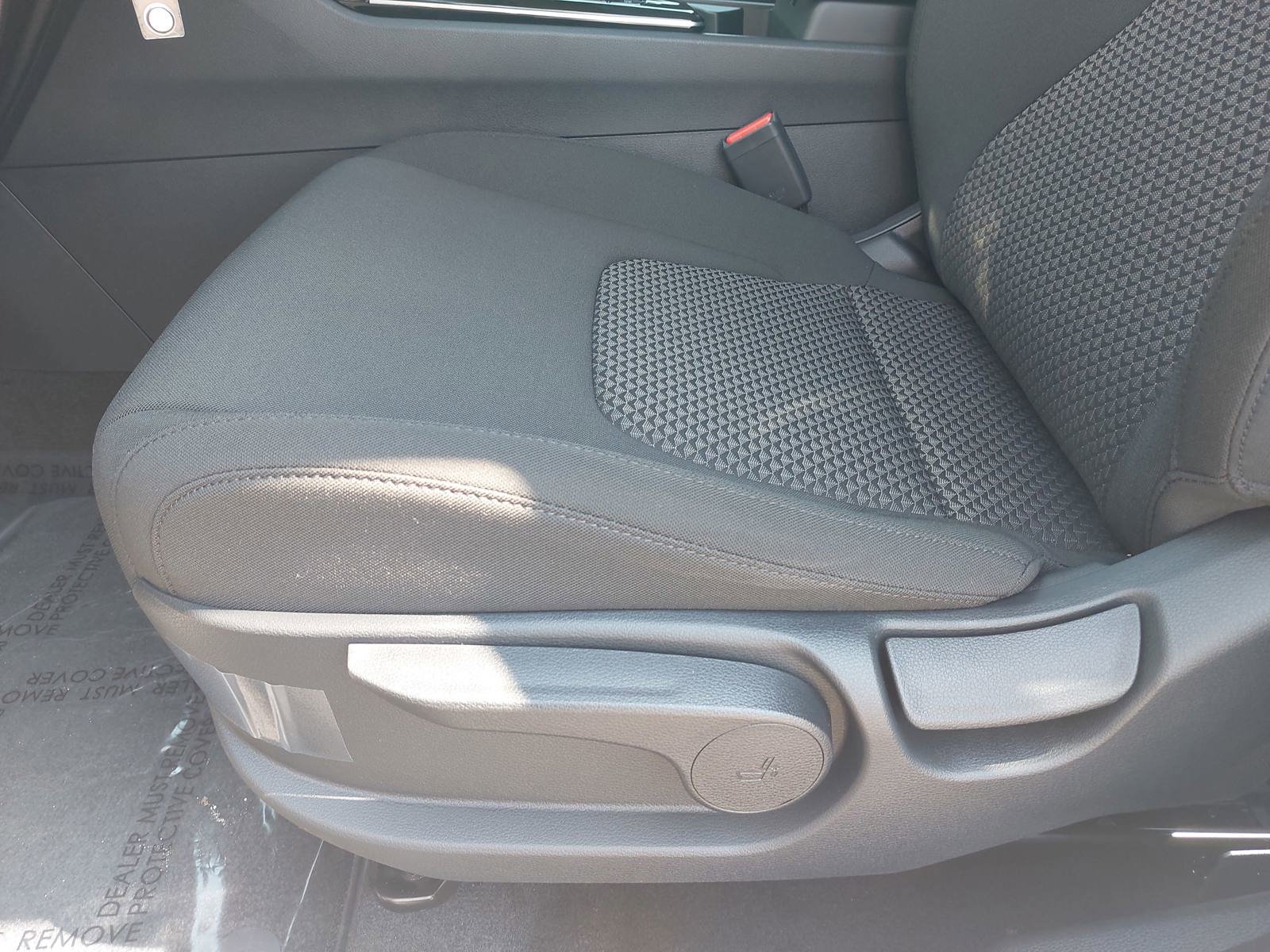 New 2025 Kia Sportage LX FWD image 29