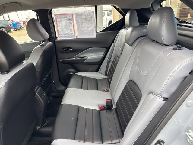 Used 2023 Nissan Kicks SR w/ SR Premium Package image 13