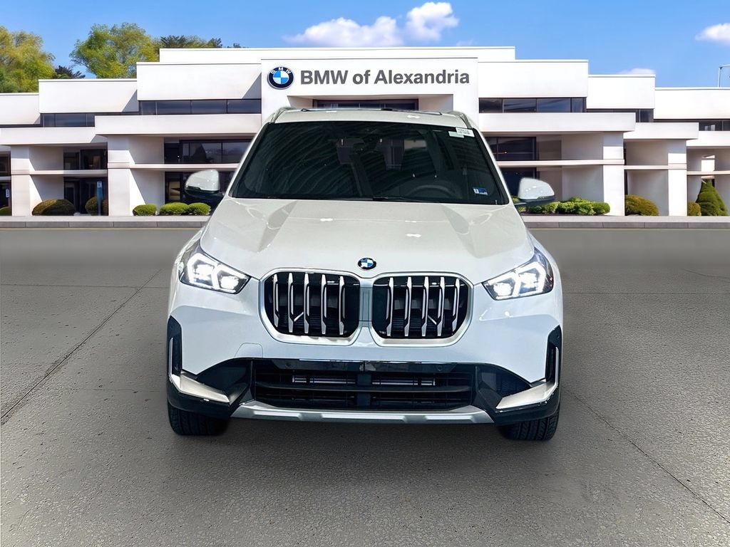 New 2026 BMW X1 xDrive28i w/ Convenience Package AWD/4WD image 2