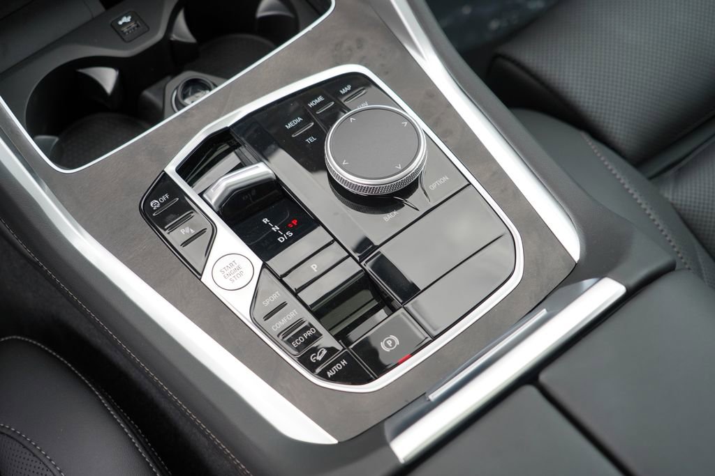 New 2027 BMW X6 xDrive40i AWD/4WD image 17
