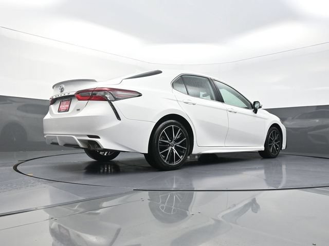 Certified 2024 Toyota Camry SE FWD image 36