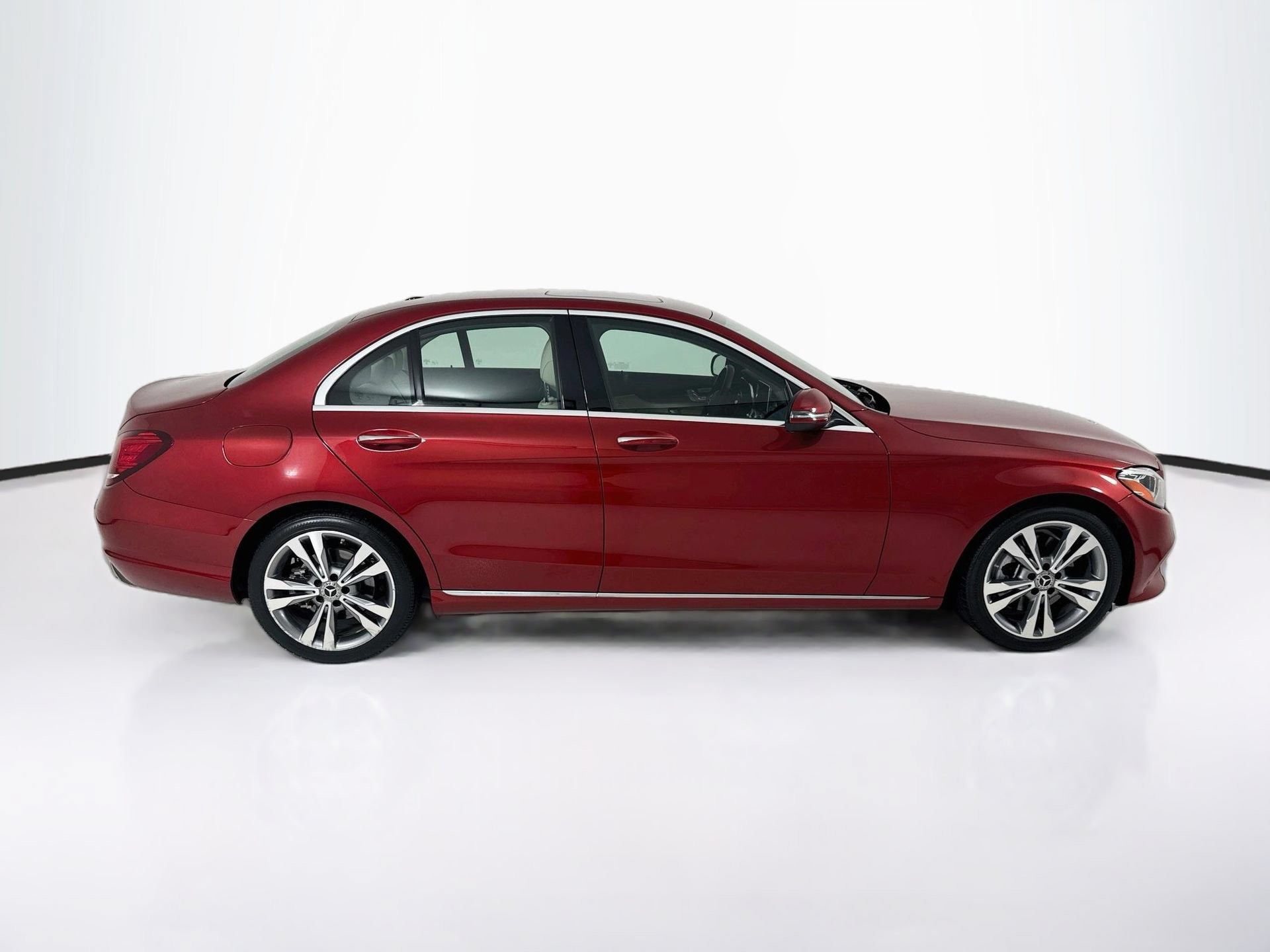 Used 2019 Mercedes-Benz C 300 Sedan image 9