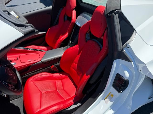 Used 2023 Chevrolet Corvette Stingray Premium Conv w/ Z51 Performance Package RWD image 8