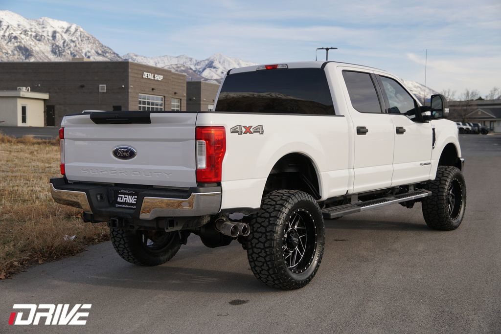 Used 2018 Ford F250 XLT image 11