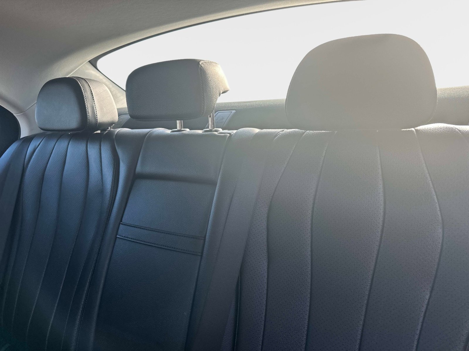 Used 2025 Mercedes-Benz E 350 Sedan image 14