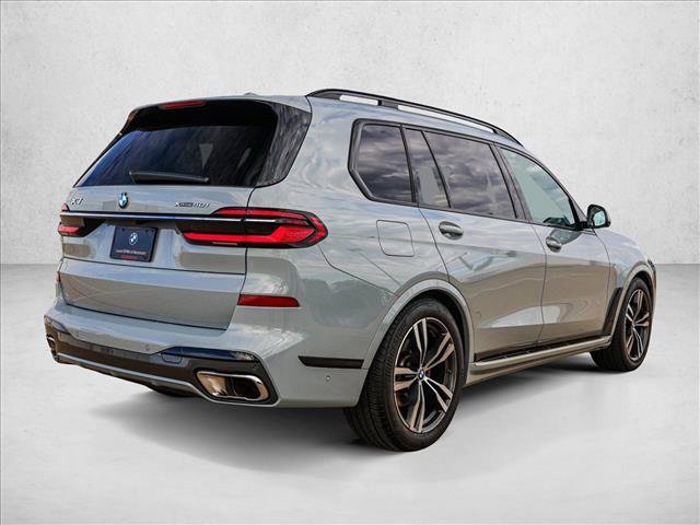 Used 2026 BMW X7 xDrive40i AWD/4WD image 5