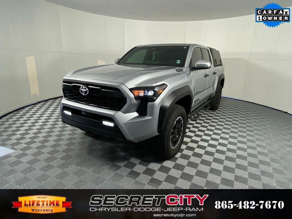 Used 2024 Toyota Tacoma TRD Off-Road w/ TRD Off Road Upgrade Package image 3