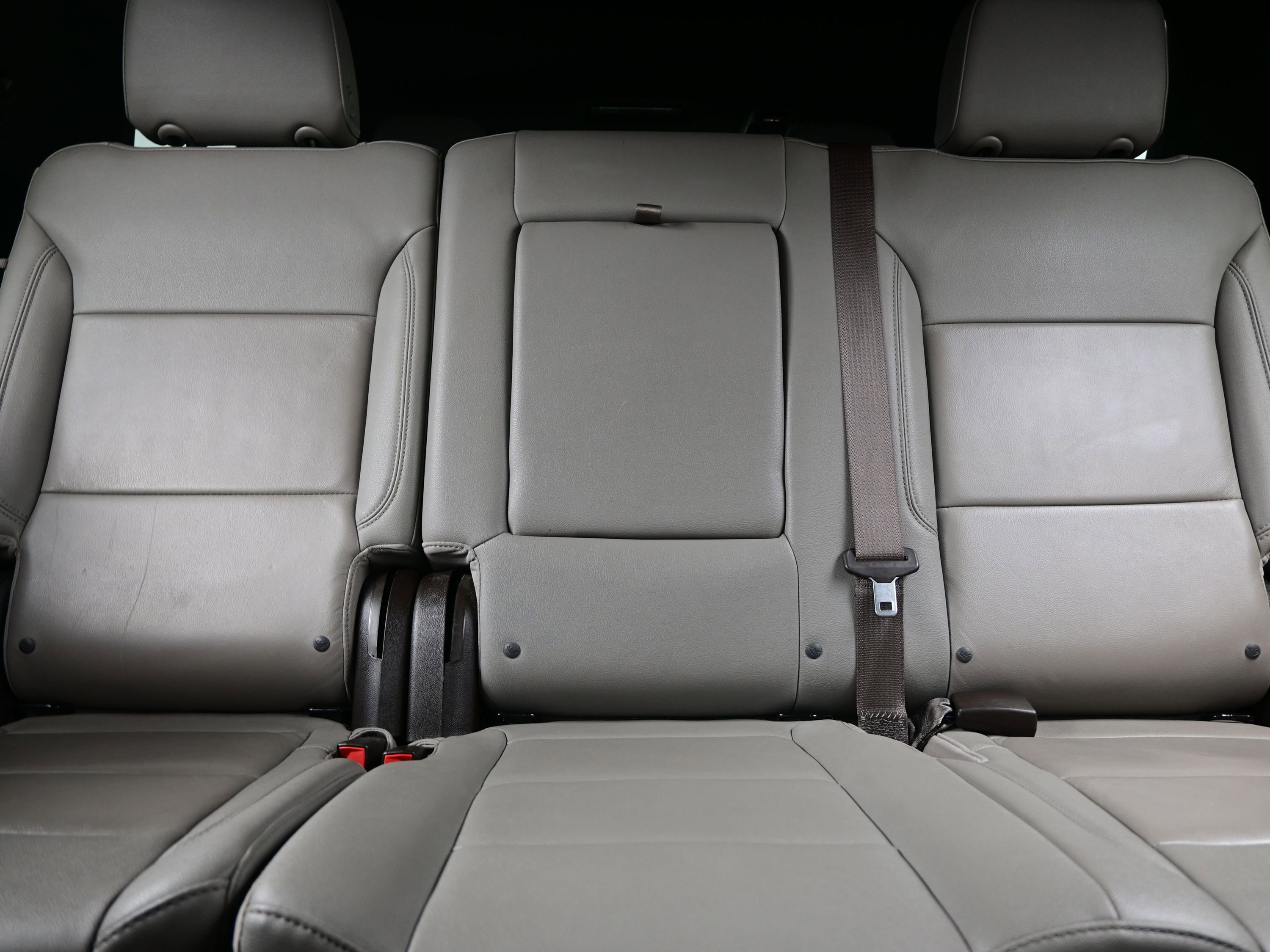 Used 2023 Chevrolet Tahoe LT AWD/4WD image 16